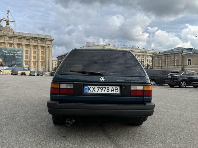 Фольксваген Пассат Вариант 1990 в Харькове на Automoto.ua Зеленый Фольксваген Пассат Вариант, объемом двигателя 1.6 л и пробегом 240 тыс. км за 3000 $, фото 2 на Automoto.ua
