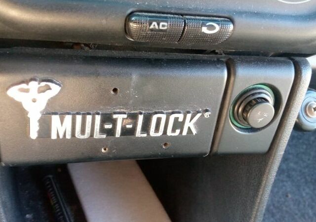 Фольксваген Пассат Вариант 1991 в Южное на Automoto.ua Зеленый Фольксваген Пассат Вариант, объемом двигателя 2 л и пробегом 560 тыс. км за 2500 $, фото 8 на Automoto.ua