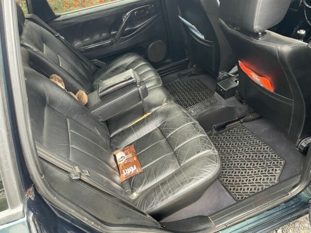 Зеленый Фольксваген Пассат Вариант, объемом двигателя 2.8 л и пробегом 226 тыс. км за 1300 $, фото 14 на Automoto.ua