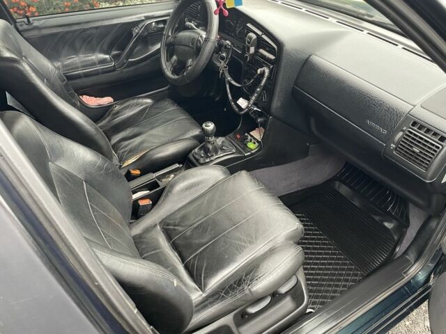 Зеленый Фольксваген Пассат Вариант, объемом двигателя 2.8 л и пробегом 226 тыс. км за 1300 $, фото 4 на Automoto.ua