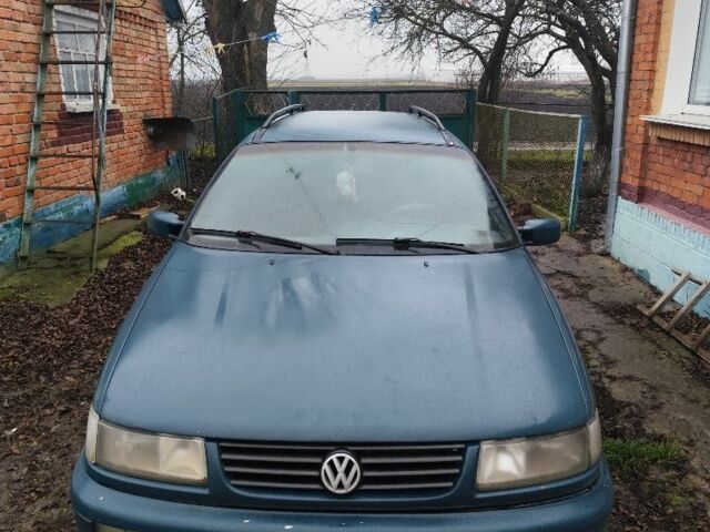 Зеленый Фольксваген Пассат Вариант, объемом двигателя 1.8 л и пробегом 380 тыс. км за 1200 $, фото 10 на Automoto.ua