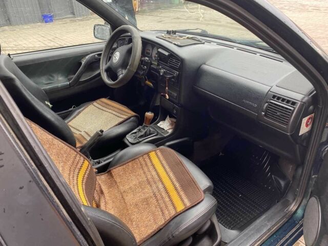 Зеленый Фольксваген Пассат Вариант, объемом двигателя 1.8 л и пробегом 300 тыс. км за 2500 $, фото 12 на Automoto.ua