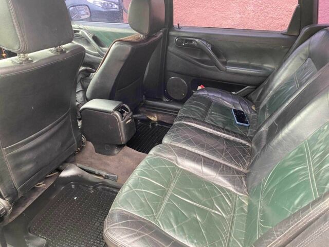 Зеленый Фольксваген Пассат Вариант, объемом двигателя 1.8 л и пробегом 300 тыс. км за 2500 $, фото 9 на Automoto.ua