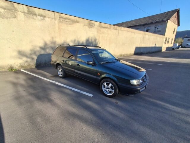 Зеленый Фольксваген Пассат Вариант, объемом двигателя 1.9 л и пробегом 420 тыс. км за 1200 $, фото 1 на Automoto.ua