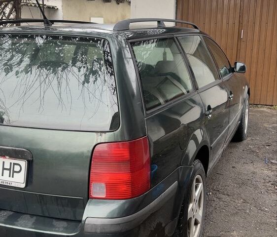 Зелений Фольксваген Пассат Варіант, об'ємом двигуна 1.9 л та пробігом 3 тис. км за 3500 $, фото 3 на Automoto.ua