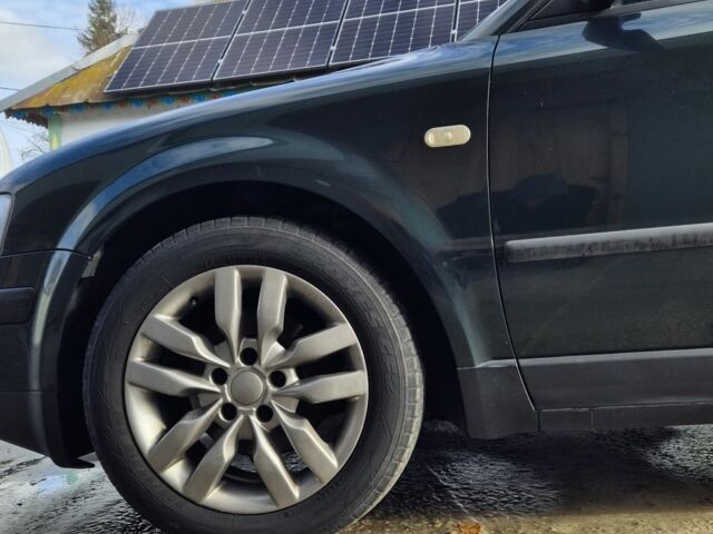 Зелений Фольксваген Пассат Варіант, об'ємом двигуна 1.8 л та пробігом 248 тис. км за 4200 $, фото 2 на Automoto.ua