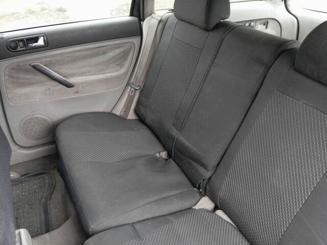 Зелений Фольксваген Пассат Варіант, об'ємом двигуна 1.9 л та пробігом 100 тис. км за 2700 $, фото 6 на Automoto.ua