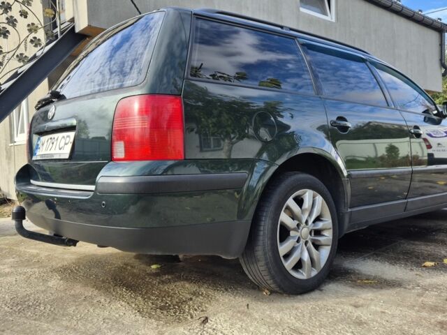 Зелений Фольксваген Пассат Варіант, об'ємом двигуна 1.8 л та пробігом 248 тис. км за 4200 $, фото 3 на Automoto.ua