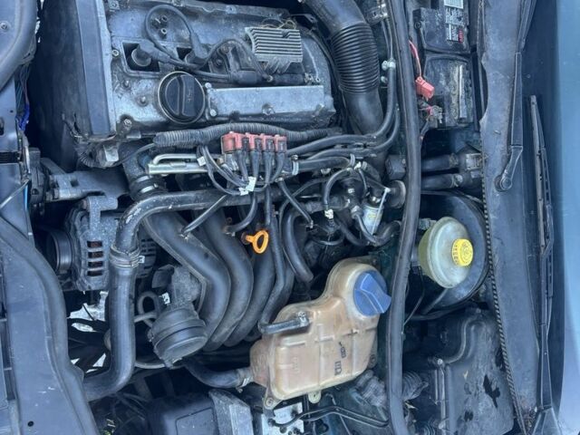 Зеленый Фольксваген Пассат Вариант, объемом двигателя 1.8 л и пробегом 350 тыс. км за 1399 $, фото 7 на Automoto.ua