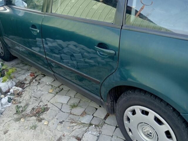 Зелений Фольксваген Пассат Варіант, об'ємом двигуна 1.9 л та пробігом 3 тис. км за 3100 $, фото 5 на Automoto.ua