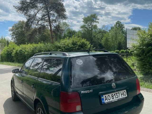 Зелений Фольксваген Пассат Варіант, об'ємом двигуна 1.6 л та пробігом 360 тис. км за 2400 $, фото 1 на Automoto.ua
