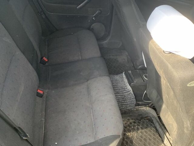 Зелений Фольксваген Пассат Варіант, об'ємом двигуна 1.9 л та пробігом 500 тис. км за 1599 $, фото 9 на Automoto.ua