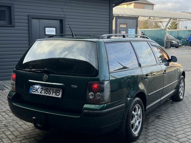 Зеленый Фольксваген Пассат Вариант, объемом двигателя 1.9 л и пробегом 308 тыс. км за 3300 $, фото 3 на Automoto.ua