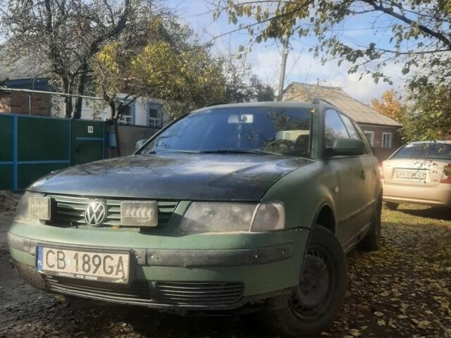 Зелений Фольксваген Пассат Варіант, об'ємом двигуна 0 л та пробігом 441 тис. км за 2355 $, фото 7 на Automoto.ua