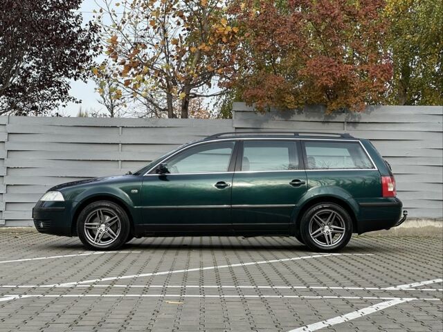 Зеленый Фольксваген Пассат Вариант, объемом двигателя 2 л и пробегом 326 тыс. км за 3700 $, фото 3 на Automoto.ua