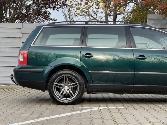 Зеленый Фольксваген Пассат Вариант, объемом двигателя 2 л и пробегом 326 тыс. км за 3700 $, фото 8 на Automoto.ua