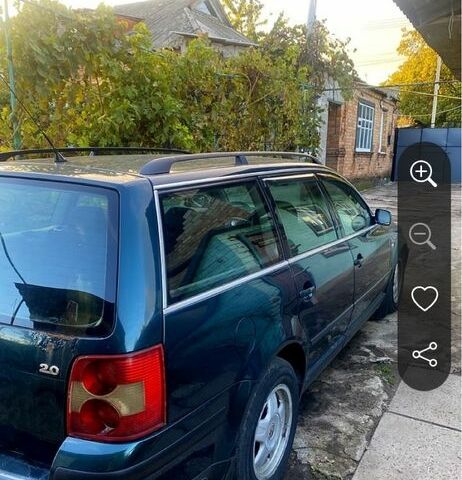 Зеленый Фольксваген Пассат Вариант, объемом двигателя 2 л и пробегом 412 тыс. км за 2650 $, фото 5 на Automoto.ua