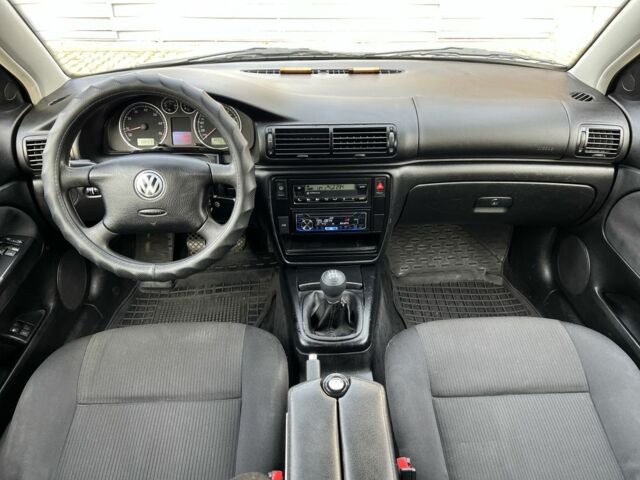 Зеленый Фольксваген Пассат Вариант, объемом двигателя 2 л и пробегом 326 тыс. км за 3700 $, фото 12 на Automoto.ua