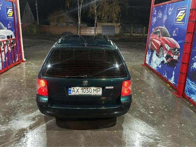 Зеленый Фольксваген Пассат Вариант, объемом двигателя 2 л и пробегом 292 тыс. км за 4200 $, фото 1 на Automoto.ua