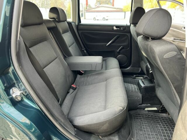 Зеленый Фольксваген Пассат Вариант, объемом двигателя 2 л и пробегом 326 тыс. км за 3700 $, фото 21 на Automoto.ua