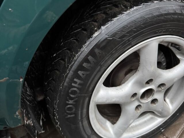 Зелений Фольксваген Пассат Варіант, об'ємом двигуна 1.9 л та пробігом 284 тис. км за 2616 $, фото 6 на Automoto.ua