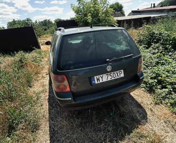 Зеленый Фольксваген Пассат Вариант, объемом двигателя 1.9 л и пробегом 395 тыс. км за 1900 $, фото 2 на Automoto.ua