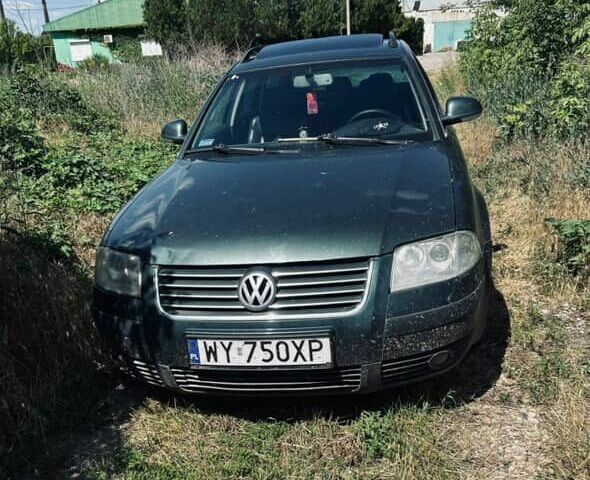 Зеленый Фольксваген Пассат Вариант, объемом двигателя 1.9 л и пробегом 395 тыс. км за 1900 $, фото 3 на Automoto.ua