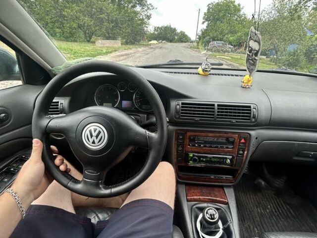 Зеленый Фольксваген Пассат Вариант, объемом двигателя 1.9 л и пробегом 395 тыс. км за 1900 $, фото 5 на Automoto.ua