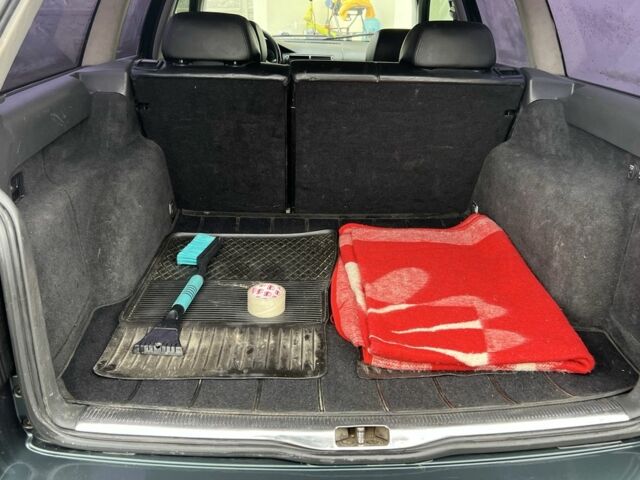 Зеленый Фольксваген Пассат Вариант, объемом двигателя 1.9 л и пробегом 266 тыс. км за 3600 $, фото 5 на Automoto.ua