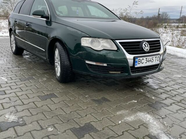 Зеленый Фольксваген Пассат Вариант, объемом двигателя 2 л и пробегом 400 тыс. км за 3700 $, фото 1 на Automoto.ua