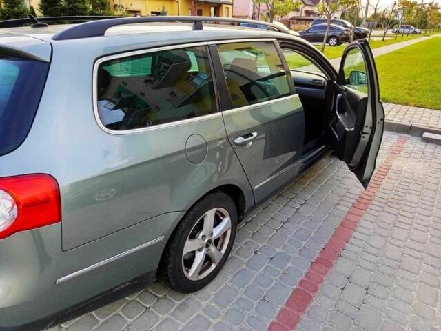 Зеленый Фольксваген Пассат Вариант, объемом двигателя 1.6 л и пробегом 250 тыс. км за 5096 $, фото 7 на Automoto.ua