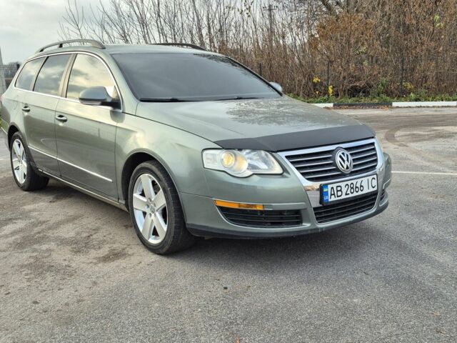 Зеленый Фольксваген Пассат Вариант, объемом двигателя 2 л и пробегом 240 тыс. км за 6100 $, фото 5 на Automoto.ua