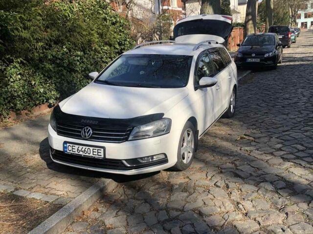 Белый Фольксваген Пассат, объемом двигателя 2 л и пробегом 280 тыс. км за 11731 $, фото 5 на Automoto.ua