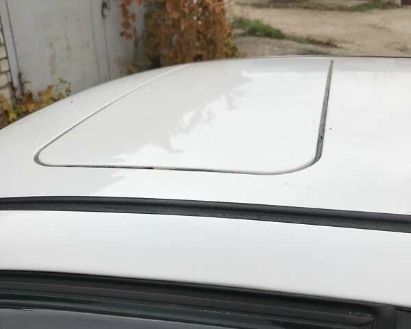 Белый Фольксваген Пассат, объемом двигателя 0 л и пробегом 400 тыс. км за 500 $, фото 6 на Automoto.ua