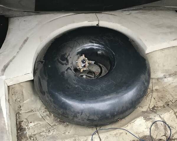 Белый Фольксваген Пассат, объемом двигателя 0 л и пробегом 400 тыс. км за 500 $, фото 11 на Automoto.ua