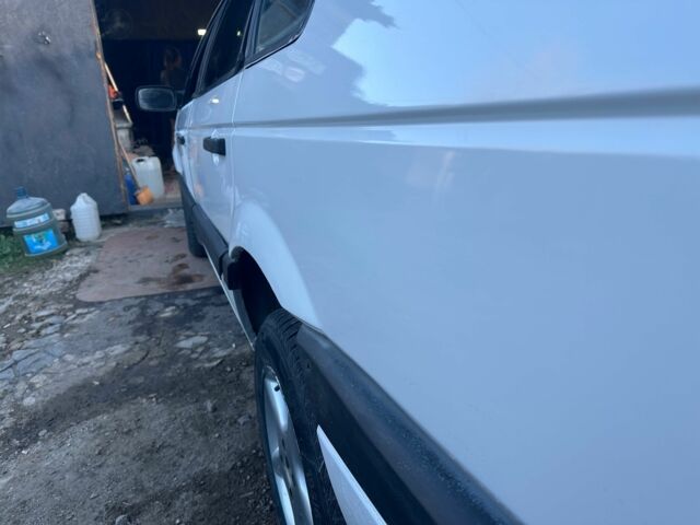 Белый Фольксваген Пассат, объемом двигателя 1.8 л и пробегом 457 тыс. км за 1669 $, фото 2 на Automoto.ua