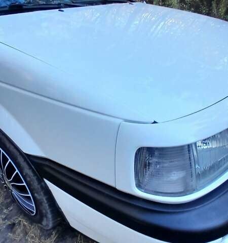 Белый Фольксваген Пассат, объемом двигателя 1.8 л и пробегом 300 тыс. км за 1600 $, фото 7 на Automoto.ua