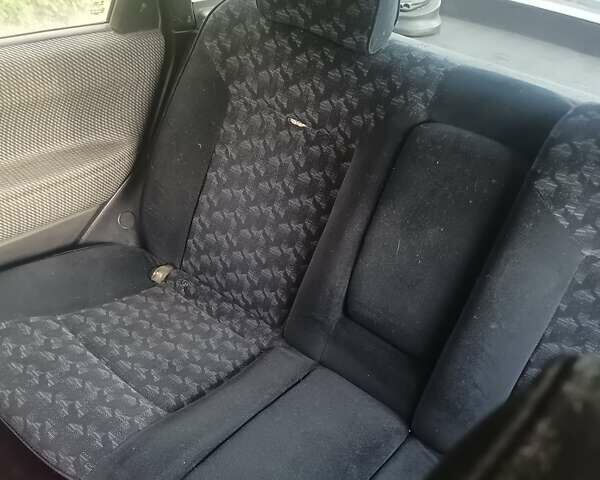 Белый Фольксваген Пассат, объемом двигателя 1.78 л и пробегом 300 тыс. км за 1450 $, фото 4 на Automoto.ua