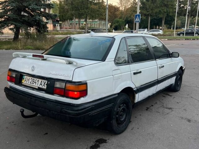 Белый Фольксваген Пассат, объемом двигателя 1.8 л и пробегом 200 тыс. км за 850 $, фото 6 на Automoto.ua