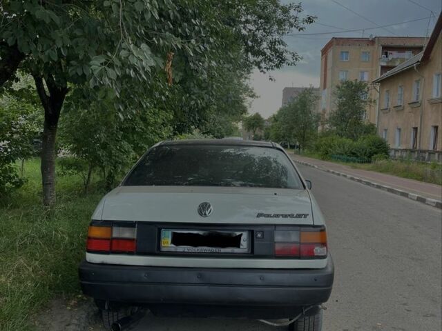 Белый Фольксваген Пассат, объемом двигателя 0 л и пробегом 225 тыс. км за 550 $, фото 4 на Automoto.ua