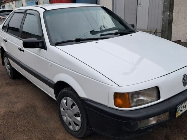 Білий Фольксваген Пассат, об'ємом двигуна 1.9 л та пробігом 370 тис. км за 1800 $, фото 2 на Automoto.ua