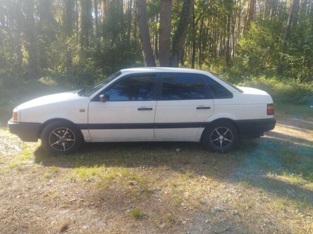 Белый Фольксваген Пассат, объемом двигателя 1.8 л и пробегом 5 тыс. км за 1500 $, фото 5 на Automoto.ua