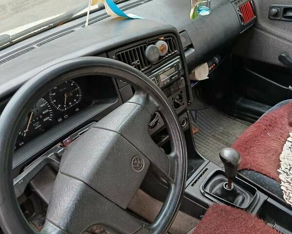 Белый Фольксваген Пассат, объемом двигателя 1.78 л и пробегом 450 тыс. км за 1500 $, фото 4 на Automoto.ua