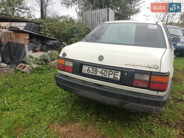 Белый Фольксваген Пассат, объемом двигателя 0 л и пробегом 100 тыс. км за 1300 $, фото 10 на Automoto.ua