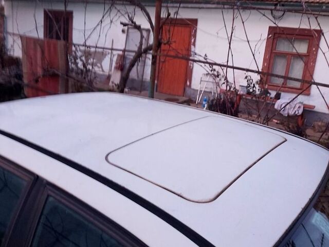 Белый Фольксваген Пассат, объемом двигателя 1.8 л и пробегом 0 тыс. км за 1100 $, фото 8 на Automoto.ua