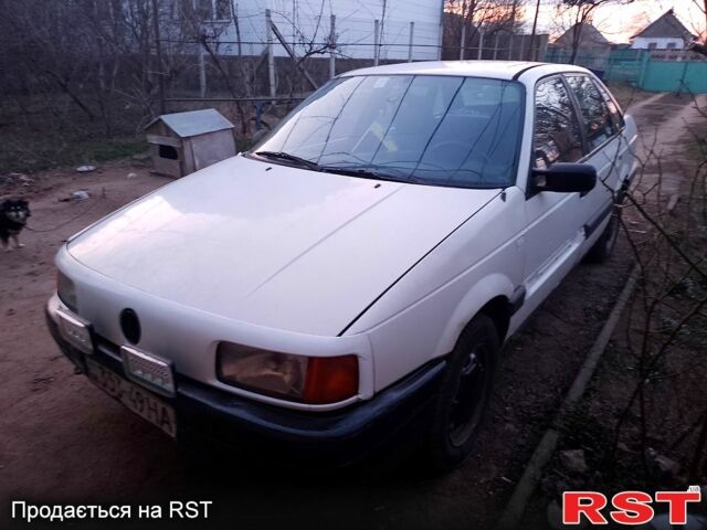 Белый Фольксваген Пассат, объемом двигателя 1.8 л и пробегом 0 тыс. км за 1100 $, фото 9 на Automoto.ua