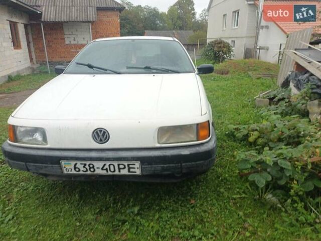 Белый Фольксваген Пассат, объемом двигателя 0 л и пробегом 100 тыс. км за 1300 $, фото 5 на Automoto.ua