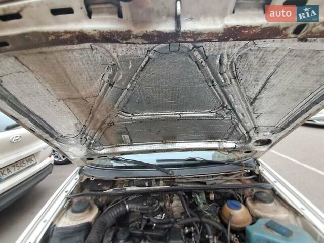 Белый Фольксваген Пассат, объемом двигателя 1.8 л и пробегом 410 тыс. км за 2500 $, фото 19 на Automoto.ua