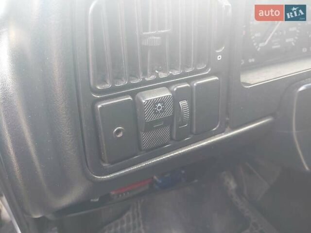 Білий Фольксваген Пассат, об'ємом двигуна 1.8 л та пробігом 279 тис. км за 1299 $, фото 3 на Automoto.ua