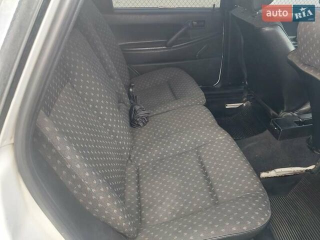 Білий Фольксваген Пассат, об'ємом двигуна 1.8 л та пробігом 279 тис. км за 1299 $, фото 8 на Automoto.ua